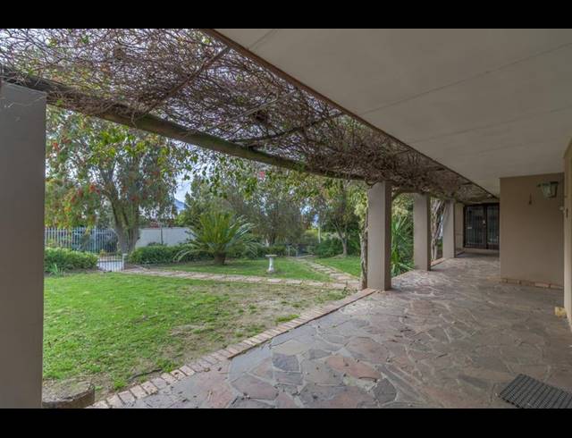 3 BEDROOM PROPERTY TO RENT IN HELDERVUE